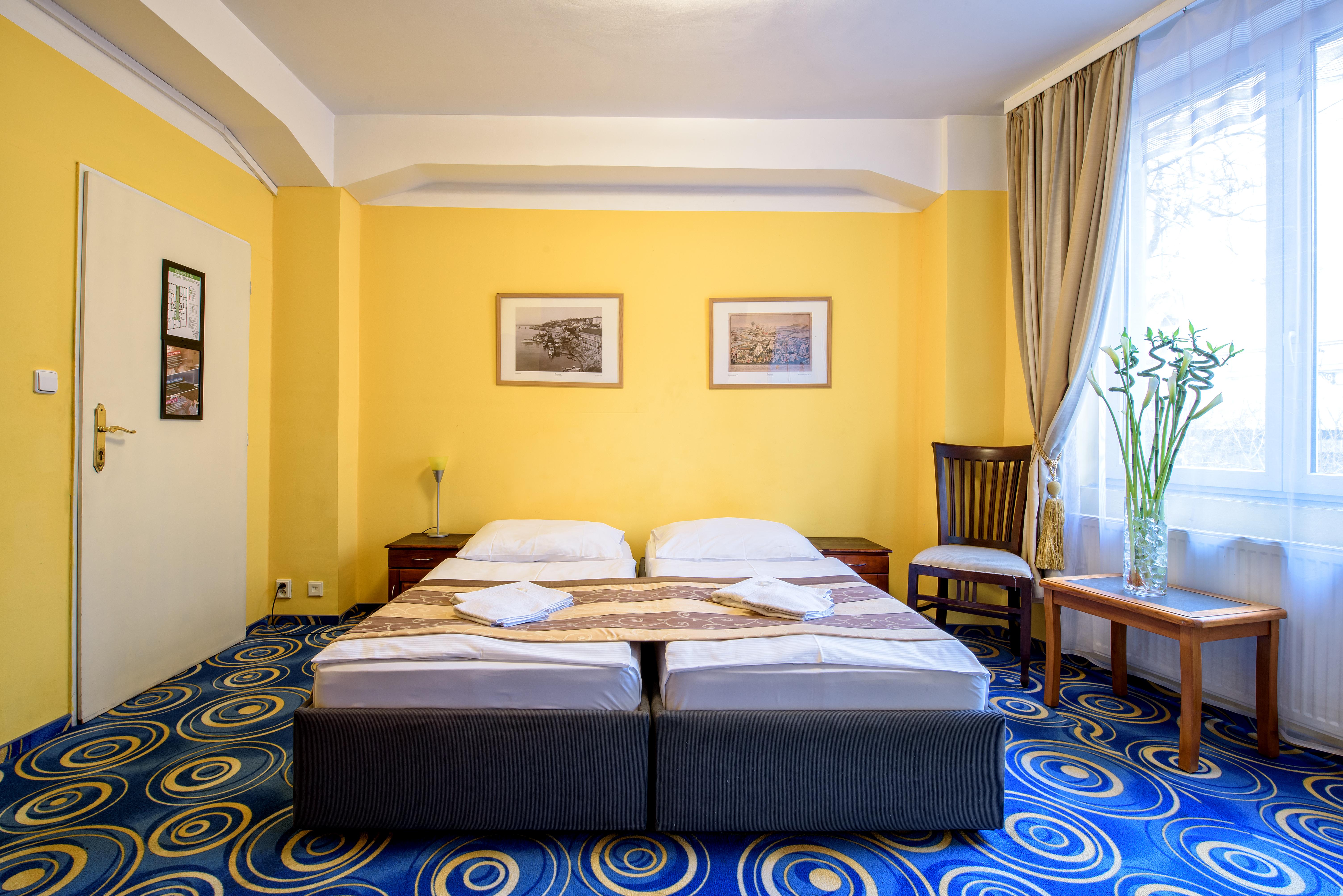 פראג Hotel Otakar מראה חיצוני תמונה