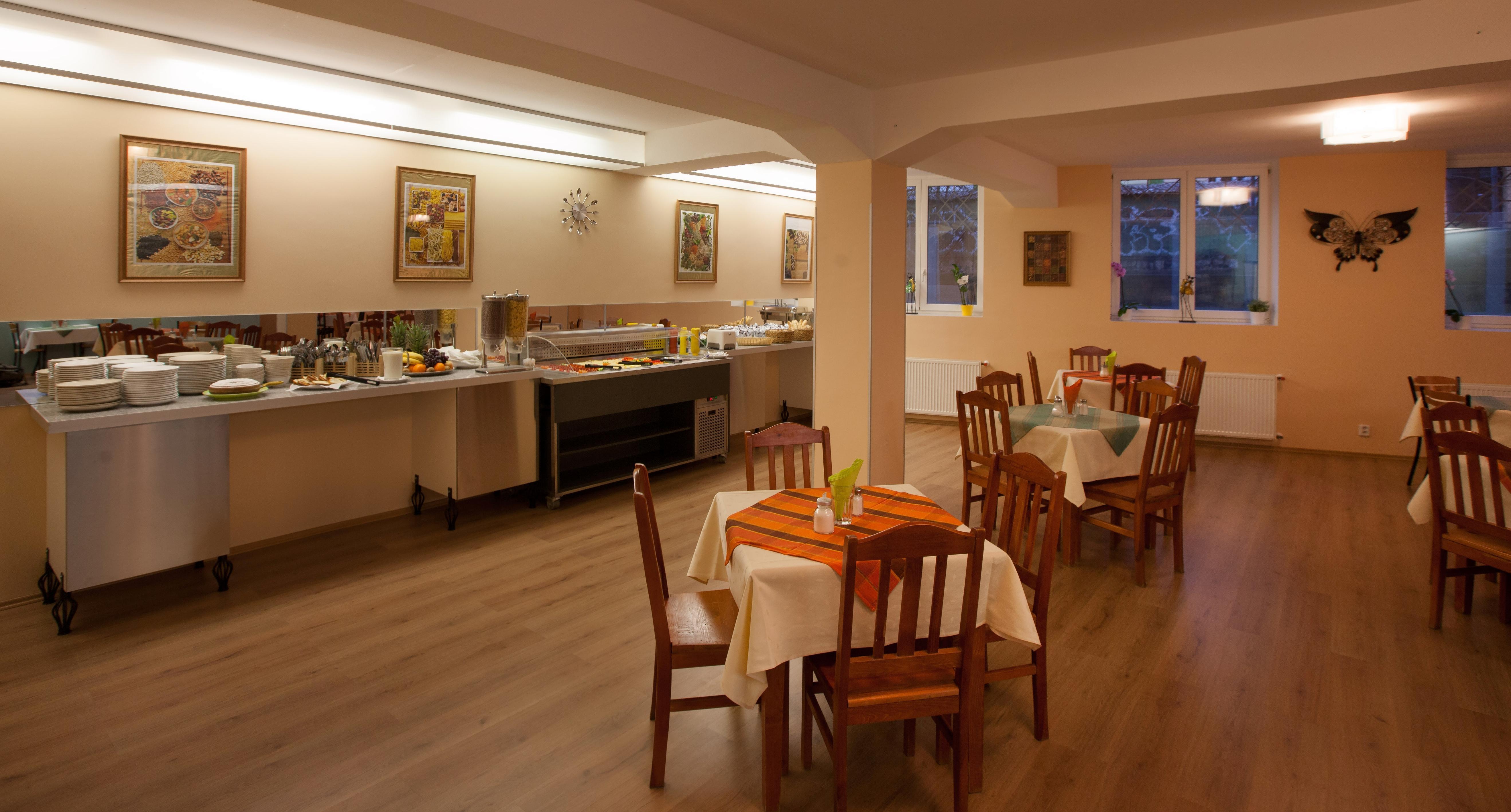 פראג Hotel Otakar מראה חיצוני תמונה