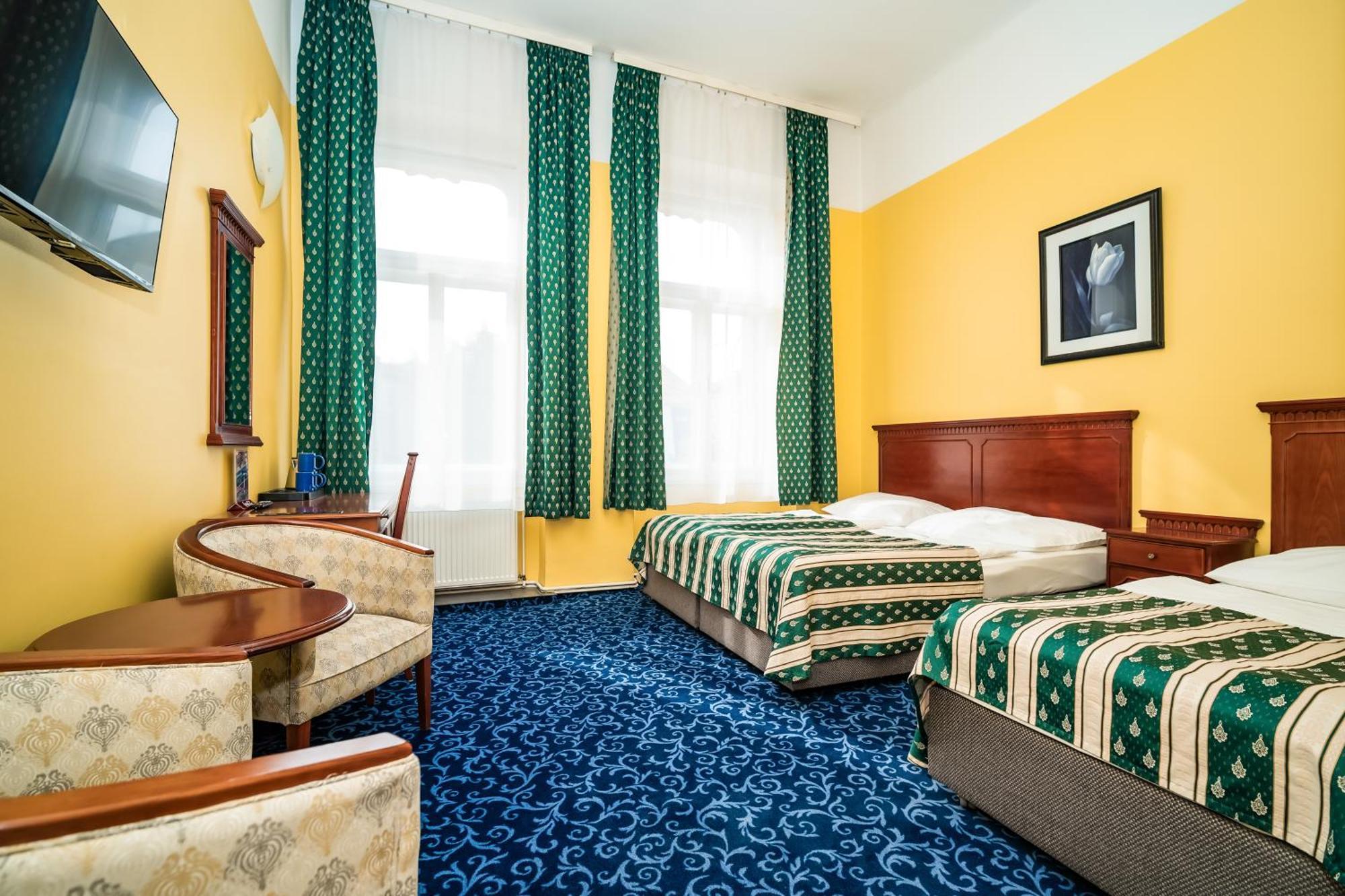 פראג Hotel Otakar מראה חיצוני תמונה