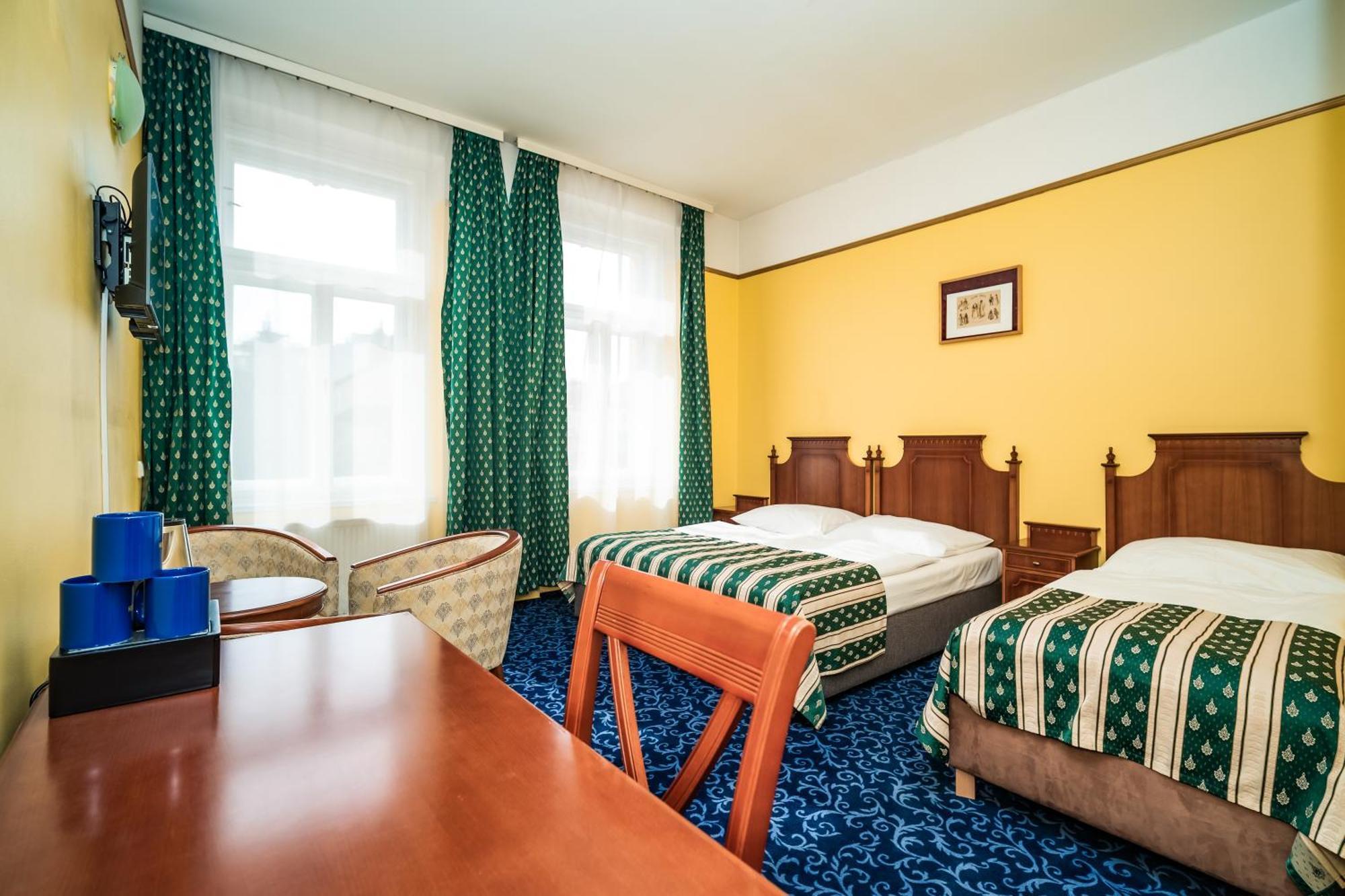 פראג Hotel Otakar מראה חיצוני תמונה